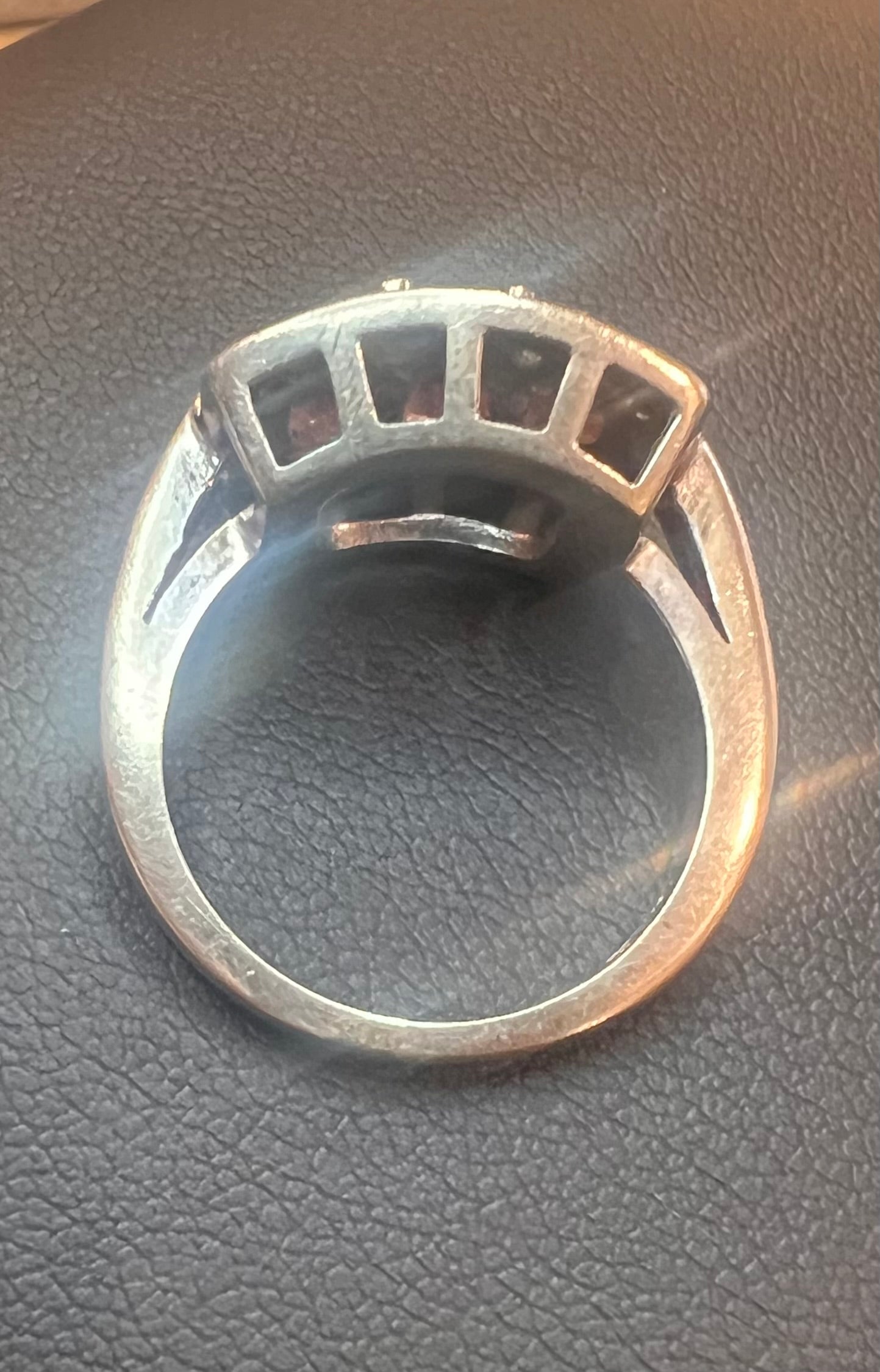 14kt White Gold Ring